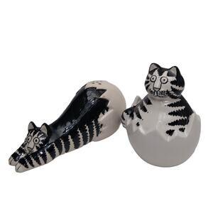 Vtg Kliban Cat Hatching Egg Salt And Pepper Shakers